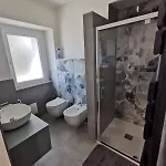 E Vette Loft *